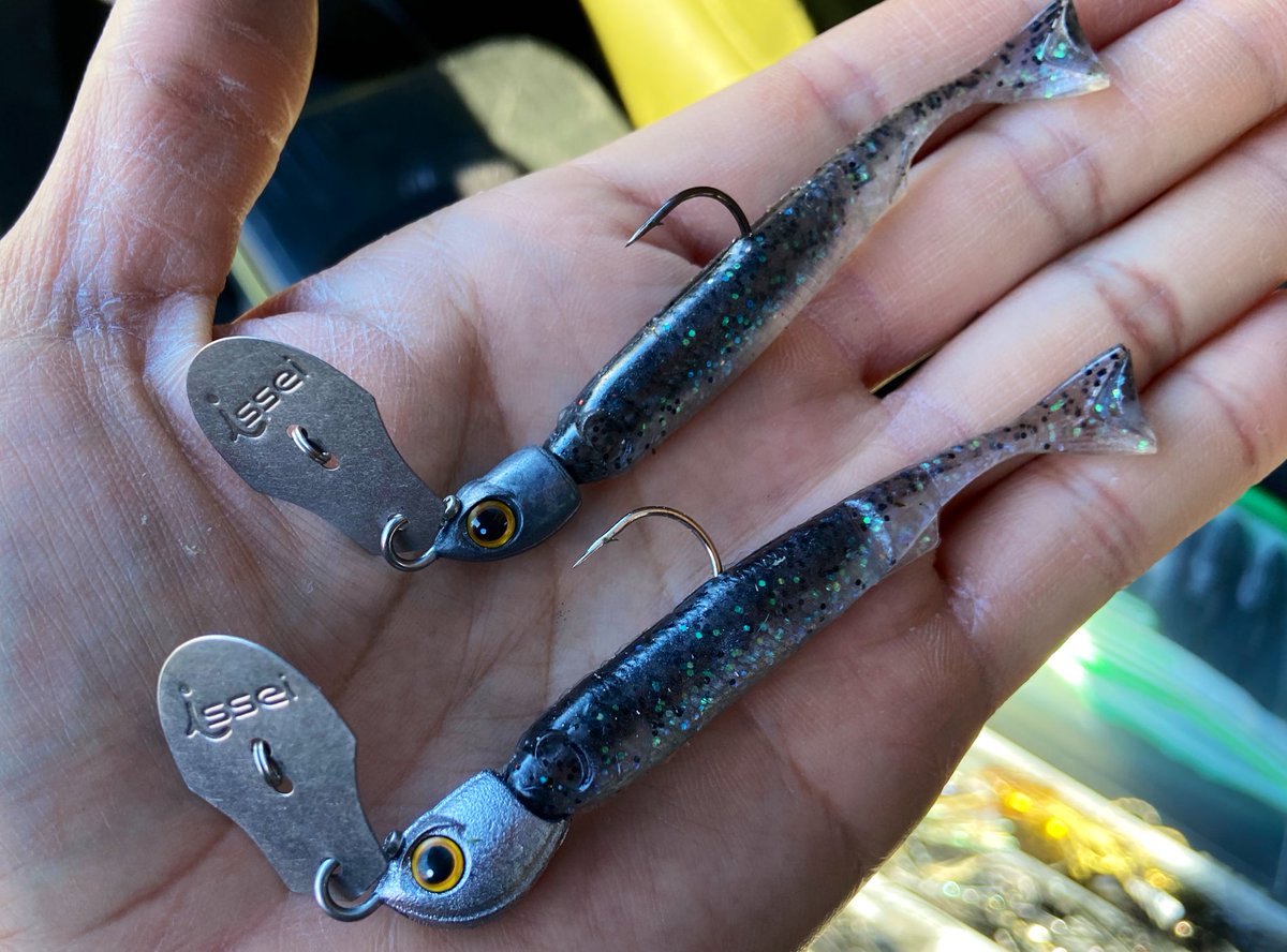 赤松 健 釣人 スカートレスの 生 チャター ほぼ完成 工場での試作もクリア 名前はライアチャターになる予定 かつて スピナーベイトが全盛の時代にジグスピナーは反則と言われてました 今季色々な釣り場で活躍してくれたらと思ってます