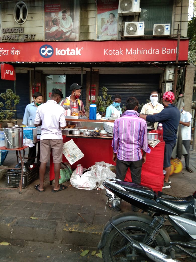 mybmcWardGN's tweet photo. @My_Mum_bai @mumbaimatterz @DighavkarKiran @RoadsOfMumbai @MNCDFbombay @trivan205 @mumbaitraffic @Corp190_Sheetal @misadasarvankar @shewale_rahul Front of Kotak bank https://t.co/Ll5tqaZwjF
