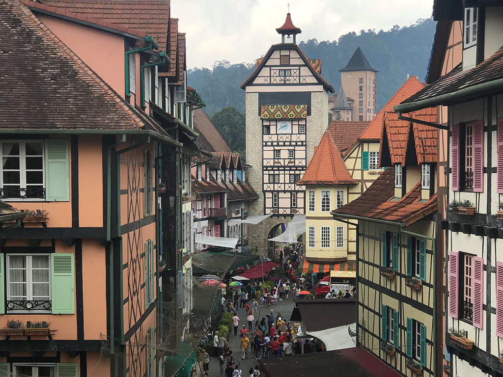 NGTIndia's tweet photo. Paramita Bhattacharya photographed the bright facades of #ColmarTropicale—a #French-themed resort village set amidst 80 acres of natural rainforest in #Malaysia's Bukit Tinggi region.
Send us your #DailyShot entries for the #WhatMakesAPlace contest on contest@natgeotraveller.in. https://t.co/b6LpdSVCda