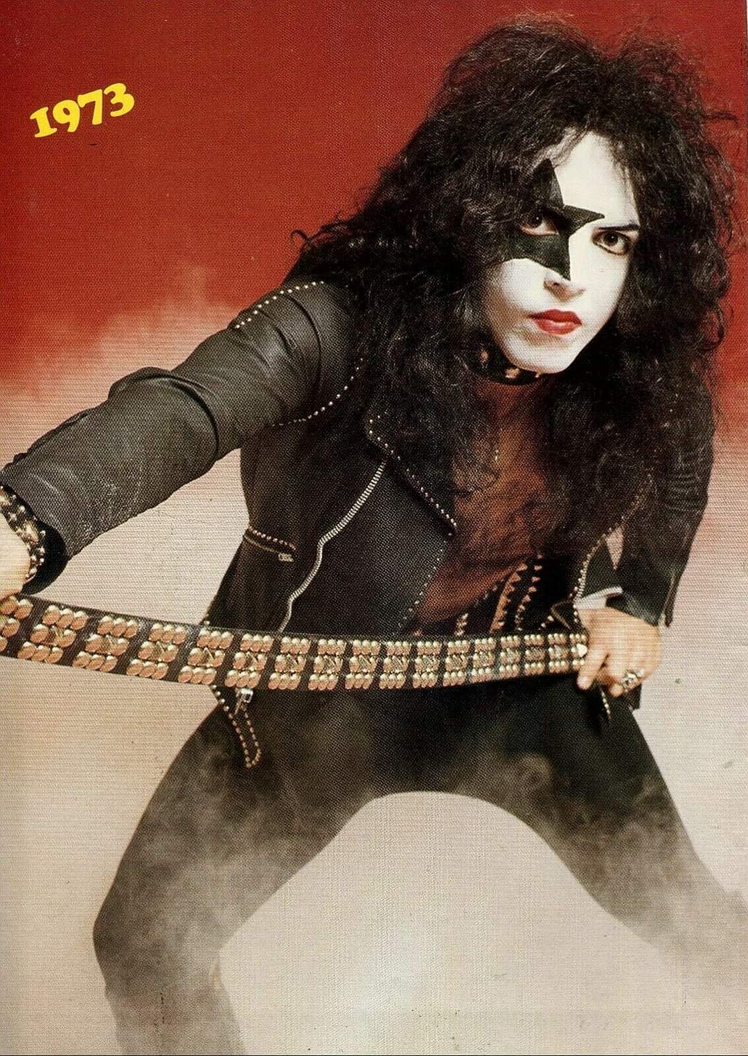 HAPPY BIRTHDAY PAUL STANLEY  (69) 

KISS 