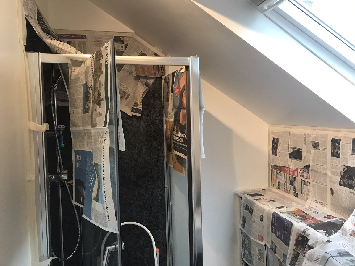 AireyAndy's tweet photo. Definitely a day for painting your shower room. #betterinthanout https://t.co/Runb72z9Zu