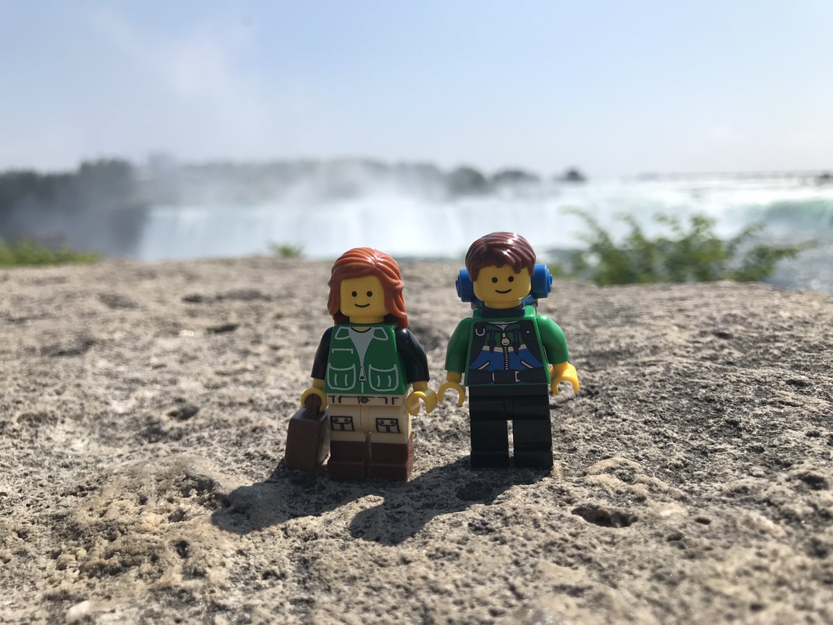 MuseumGirlsCan's tweet photo. For #MuseumSelfieDay I sure hope pictures of Lego me count! I like to travel with minifigures and take photos on my adventures. This adventure was when my husband and I went to Niagara Falls, Canada. We are excited to see everyone's #MuseumSelfie! https://t.co/LTis3WKnZX