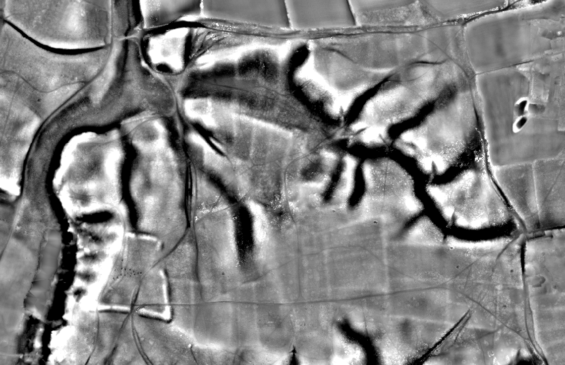 surreyarch's tweet photo. The univallate fort on #Hillbury ridge, #PuttenhamCommon, reputedly #IronAge and later used for (medieval?) stock enclosure and #WWII training, has also had earlier (#Prehistoric or #Roman?) field systems revealed through #LiDAR survey https://t.co/JYZzfkBCTu #HillfortsWednesday https://t.co/3bWLIp34FA