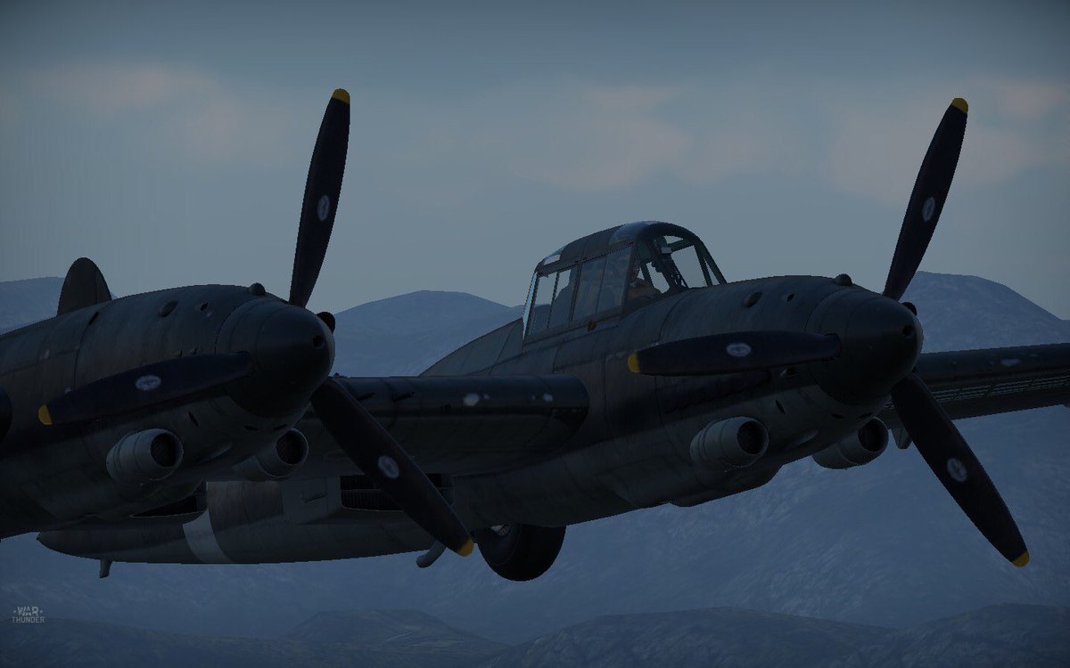 ShiroPonko2's tweet photo. イタリア機の流れが来たと聞いて
#SM92 #WarThunder https://t.co/GeFtFUr4lV