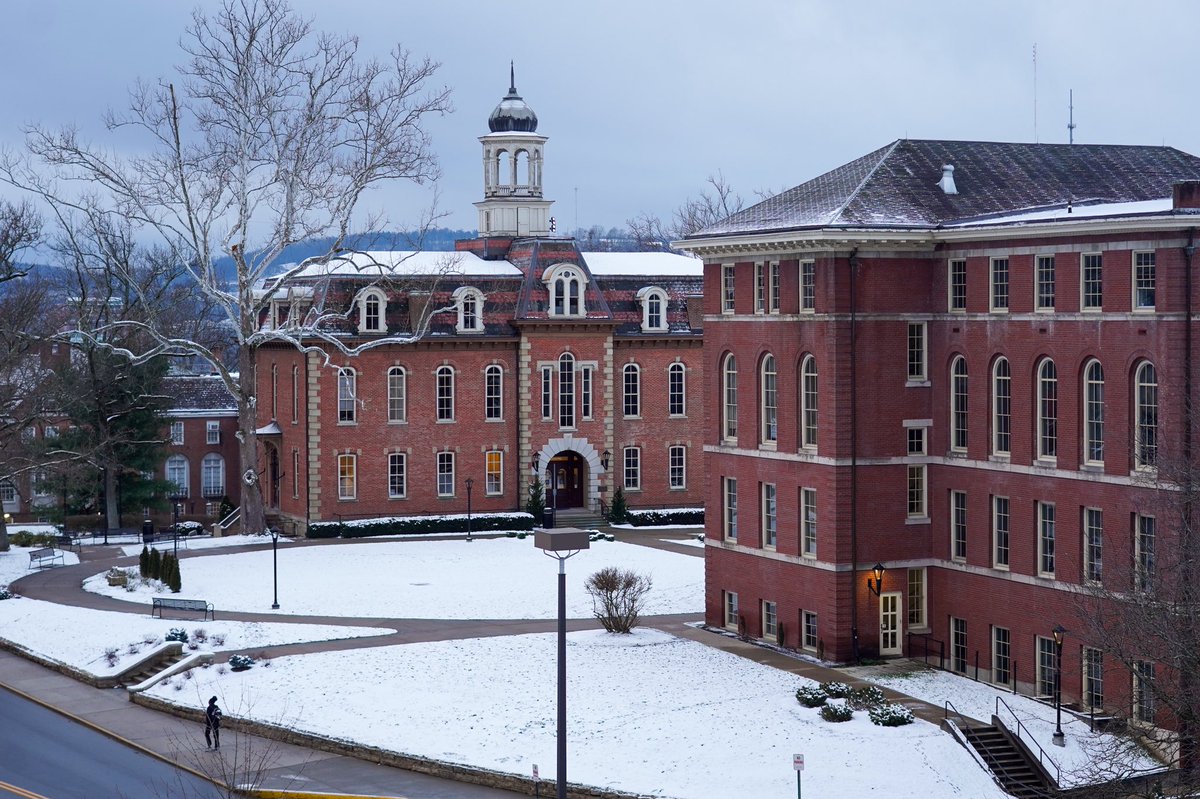 Classes will be delayed by 2 hours today (1/20) due to winter weather. 

All classes starting before 10:30 a.m. are canceled. 

Online classes are not affected by this change.