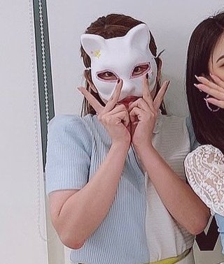 heebbys's tweet photo. i believe in this daewang face mask supremacy !!! https://t.co/3oNOszYrcE