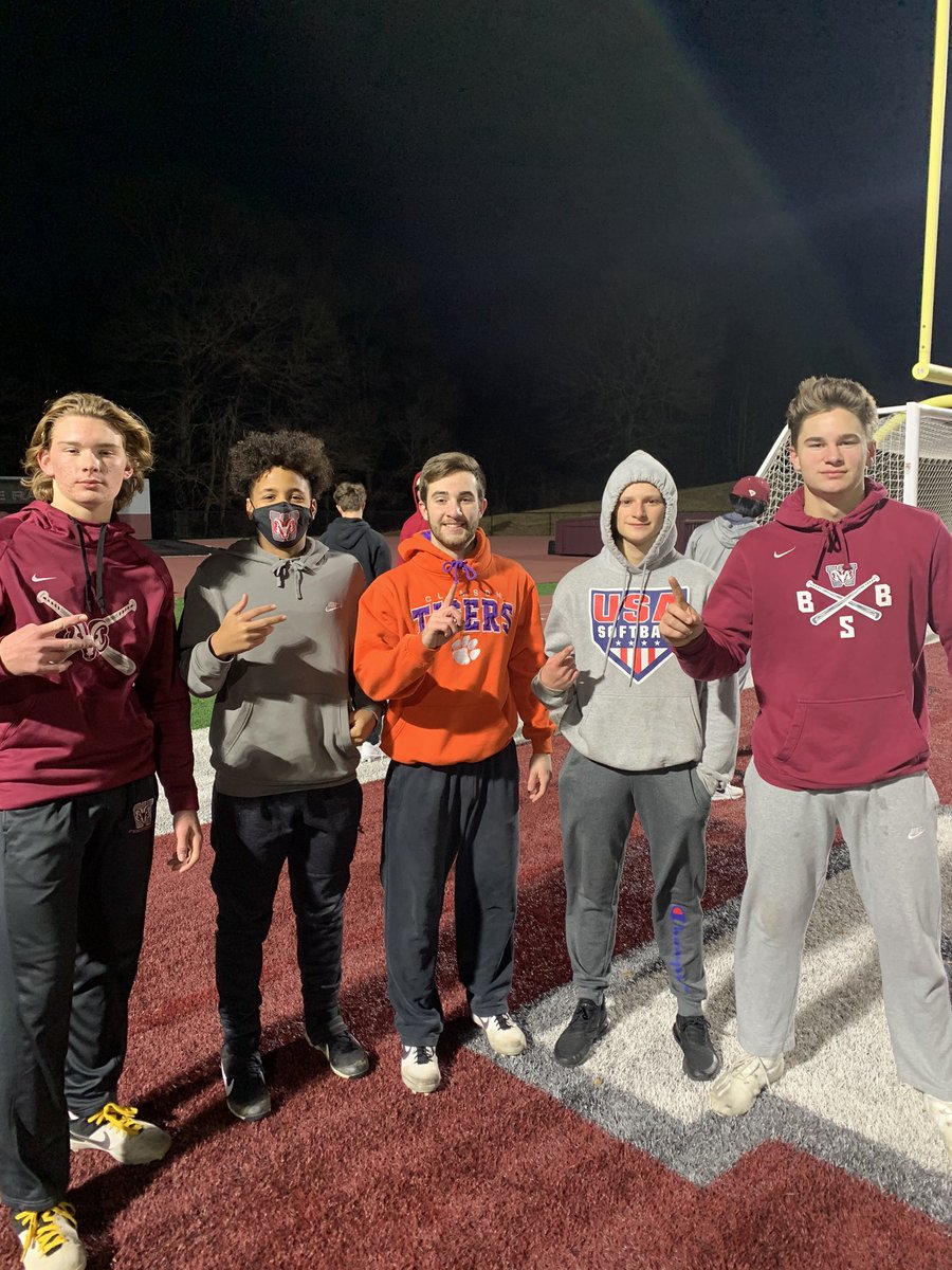 WestsideBSB's tweet photo. #RamChallenge Update:
Team Blakely crushed the med ball relay race for the win! This event consisted of 🛷 pushes, a lap around the stadium, overhead tosses, and 300 yard shuttle, all with their 14 lb med ball by their side. https://t.co/OKgodWq1Uh
