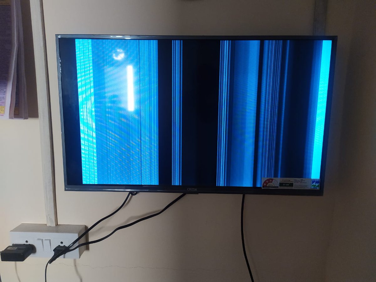 jiteshsait's tweet photo. I purchased Onida Fire TV 2020 edition from @amazonIN and gifted to my in-laws &amp; within few days the display stopped working and after a day @onidalive technician came and told part will be replaced.I am very much disappointed with @onidalive and services which they are providing https://t.co/TA3HgcWHyg