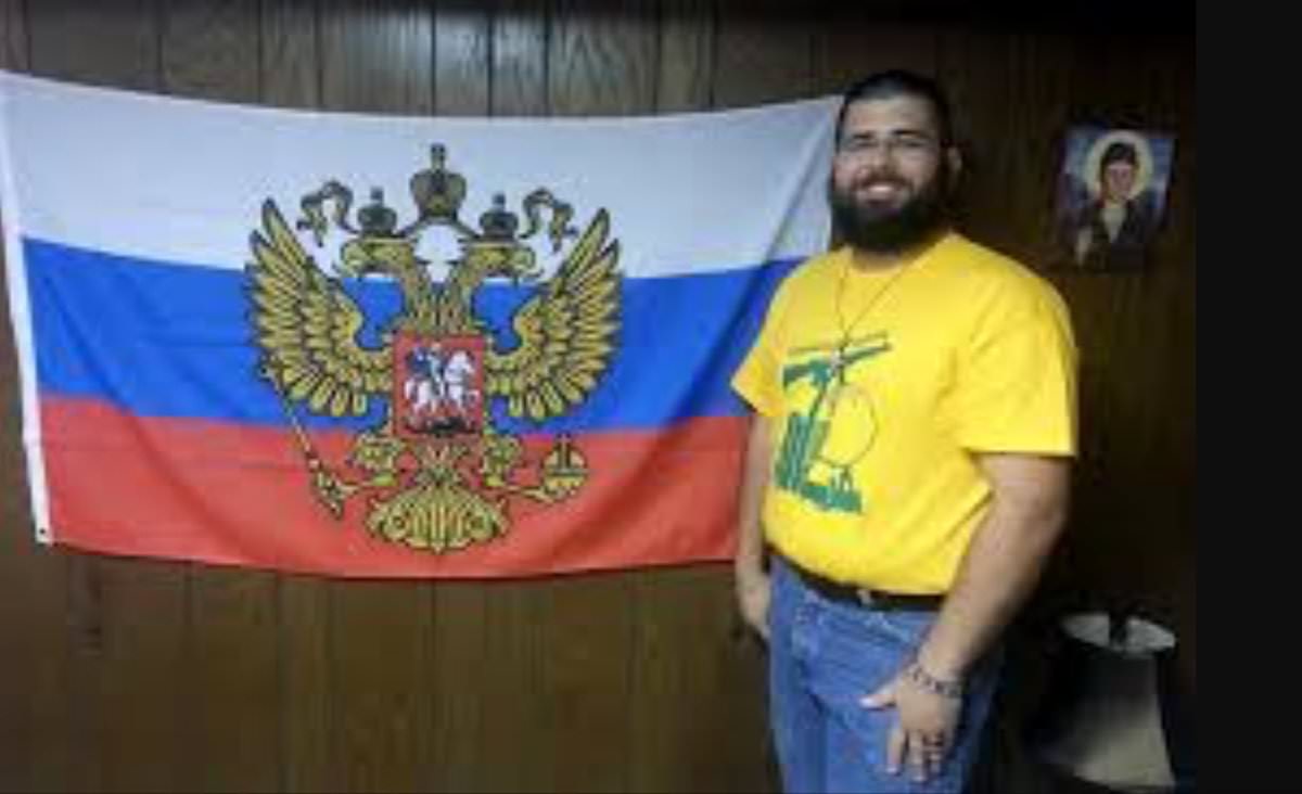 One of the ways the likes of Heimbach reach out to the defective left is their apparent support for some version of "anti-imperialism". Here he is in a Hezbollah T-shirt (HT  @JettGoldsmith)