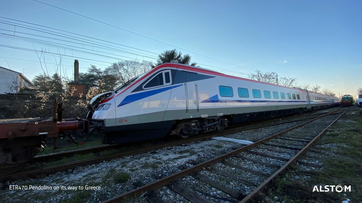 Alstom's tweet photo. The first #highspeed trains will soon run in Greece! 🇬🇷 We're happy to have delivered the first refurbished ETR470 Pendolino train and modernised depot to @TrainoseGr https://t.co/OrJra5FB5M https://t.co/pdUxAniDg5