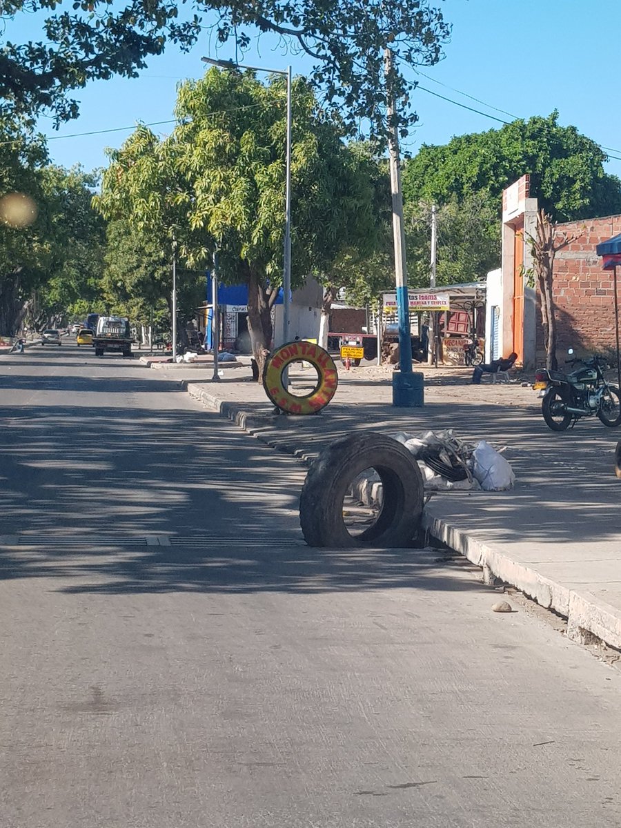 gabimuvdi's tweet photo. Nueva tecnología implanta @EmduparESP en colectores de agua, felicitaciones avenida Simón bolivar, alcalde @MelloCastroG llego el momento del cambio @El_Pilon @alex86010 @MaravillaSt1057 https://t.co/GzGAtbVmXM