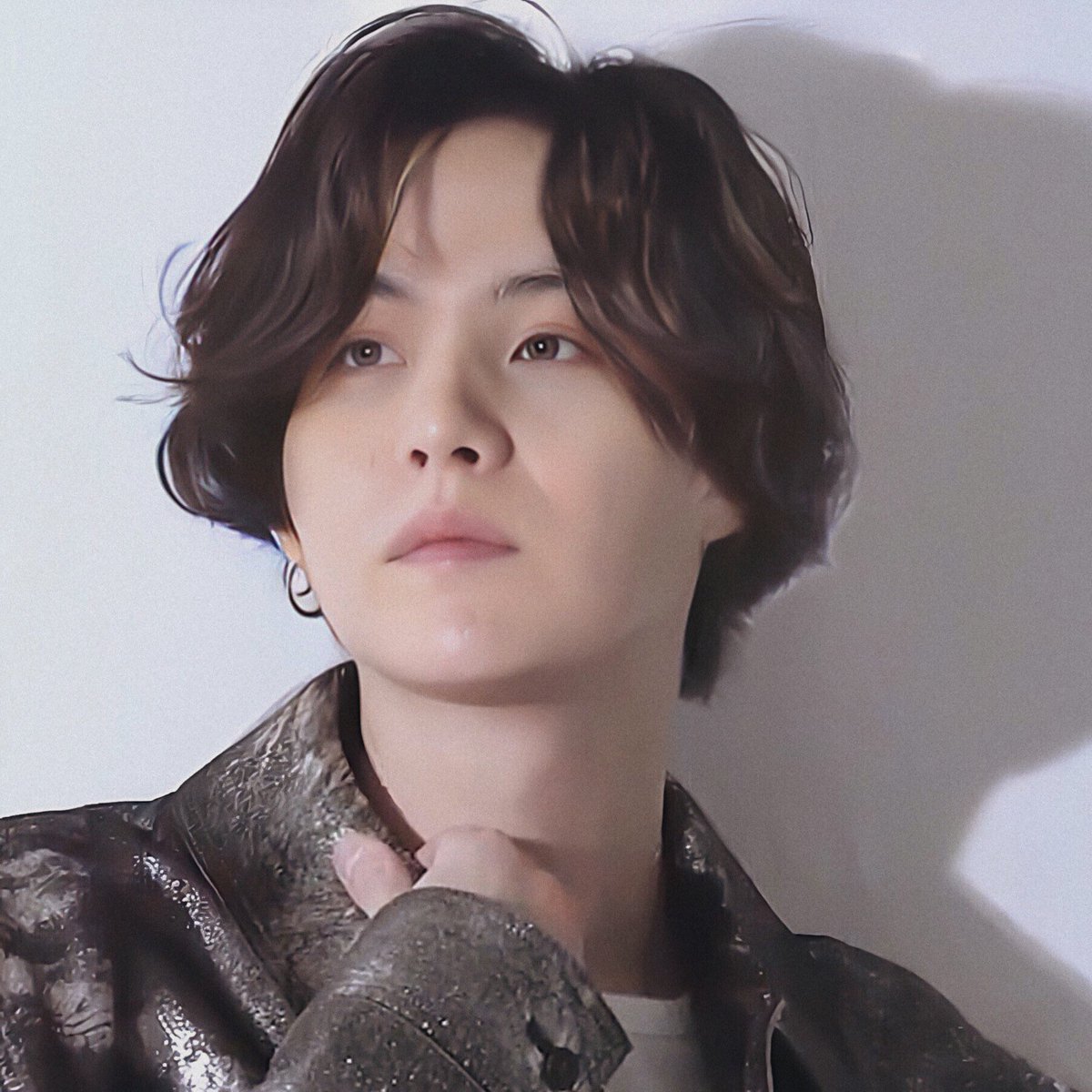 brigthlgbt's tweet image. yoongi eu nunca te pedi nada...