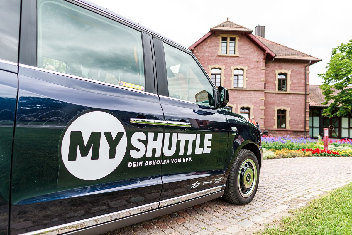 KVV_GmbH's tweet photo. Die perfekte Ergänzung zum #ÖPNV: @KVV_GmbH und @KreisKarlsruhe bauen das On-Demand-Angebot #MyShuttle weiter aus. Ab dem 1. Februar fahren die beliebten Shuttles auch in den Ettlinger Höhenstadtteilen #Schluttenbach und #Schöllbronn. Mehr Infos: https://t.co/By2MjEcJrT https://t.co/SIuRIjMQu7