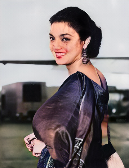 ceylonincolor's tweet photo. Miss. Maureen Neliya Hingert (born 9 January 1937) is a retired Ceylonese/ Sri Lankan dancer, model, actress and beauty pageant title-holder.

* The original monochrome photo was taken from the Internet and colorized using an Artificial Intelligence (AI) program.

#CeylonInColor https://t.co/UEx2ZdEb6F