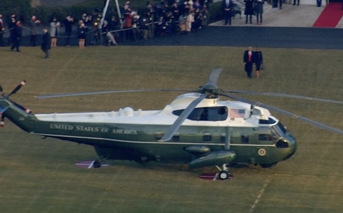 BREAKING: Massive chopper departs from White House. (Also pictured - Marine One)