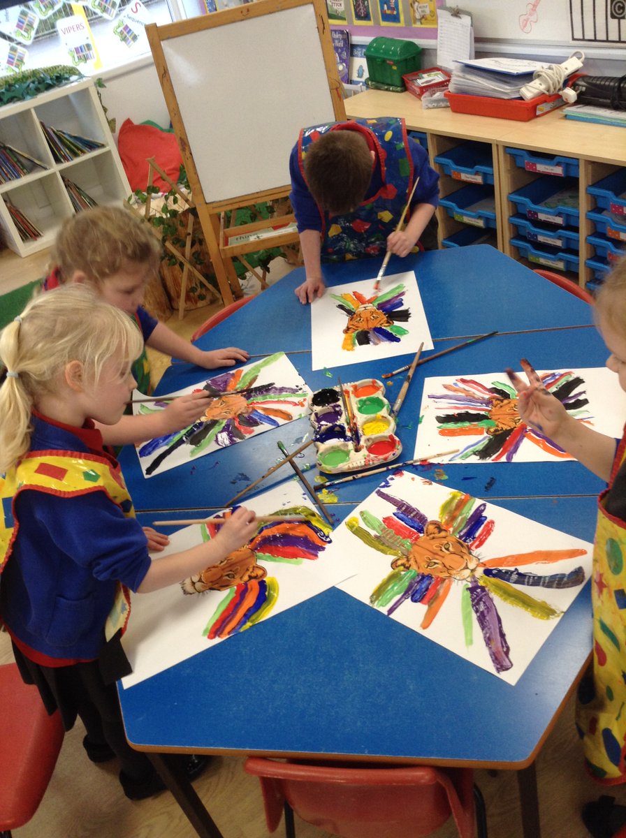 PrimaryRidgeway's tweet photo. The children in Rose Class (both in school and at home) have been recreating art work inspired by Steven Brown. Our topic is Africa and we have created a colourful lion's mane using either pencils or paints. #roseclass #art #inschool #athome https://t.co/b9NB5yaTnW