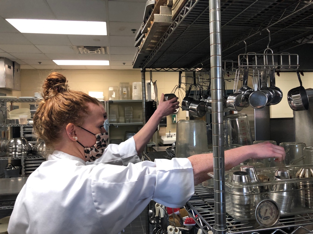 OgeecheeTech's tweet photo. We're on WEEK TWO of the spring semester and our culinary students are already heating things up. What program are you studying this semester? Tell us below 👇
#IamOTC #SpringSemester #OTCCulinary #Culinary #WeAreOTC #DiamondPride #EssentialWorkforce https://t.co/6qZsFw18HH