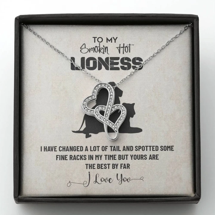 DeluxeLion's tweet photo. Best valentine's day gifts her 🎁🧧
Made in 🇺🇸 
Gift under $50
Order order now - $10 OFF 
https://t.co/sHcVgPbOVC
.
#Best #ValentinesDay #gifts #couples #MADEinUSA #MadeInAmerica #jewelry #necklace #14k_gold #Giftforwife #wife #HusbandWife #husband https://t.co/JpbQJX1A6z