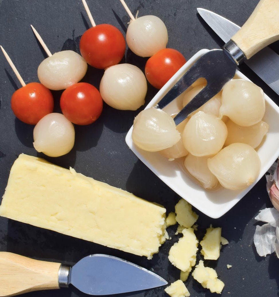 It’s #NationalCheeseLoversDay and you can’t have cheese without pickled onions now can you? 😉  PS head on over to <a href="/YorksCreamery/">The Yorkshire Creamery</a> to enter a fab giveaway too