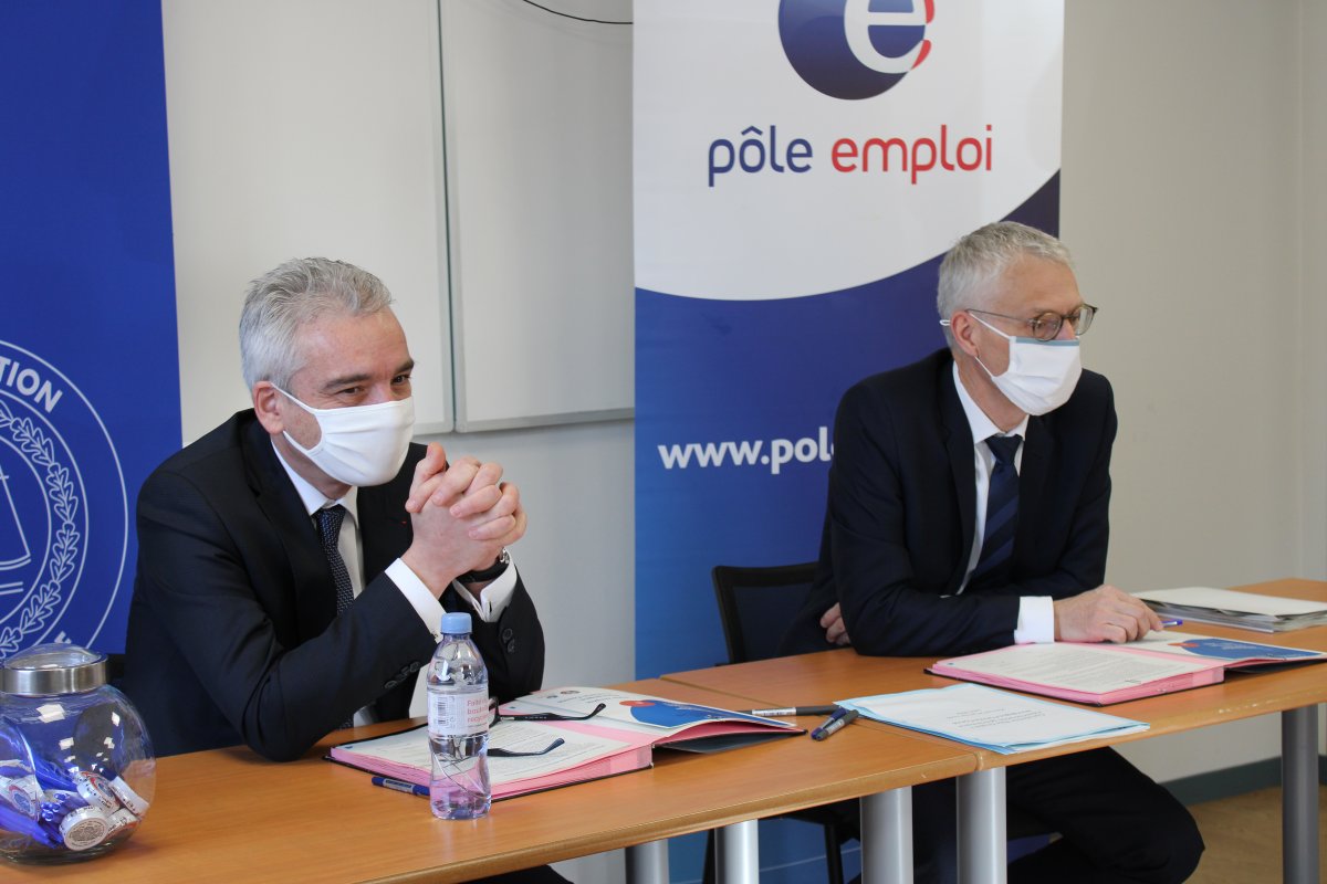 Renouvellement du partenariat entre @poleemploi_bfc et le @Disp_dijon en faveur de la #réinsertion professionnelle après une période de détention. #Accompagnement #Formation... des services mobilisés auprès des personnes volontaires pour accélérer leur retour à l’#emploi