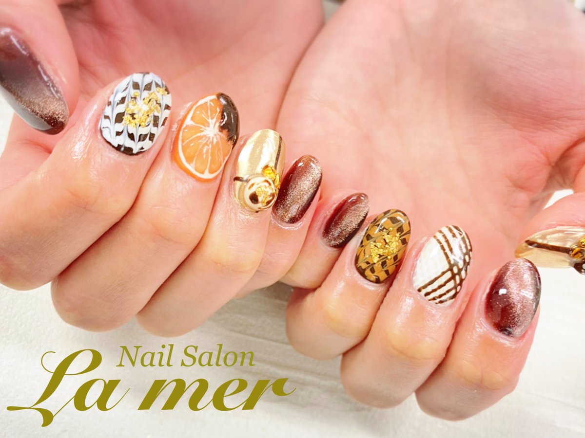 来月のバレンタインを目前に美味しさ溢れるチョコネイル🤤🍫🤎

コロナウィルス対策強化して営業しております！

#バレンタイン　#バレンタインネイル
#都賀　#千葉