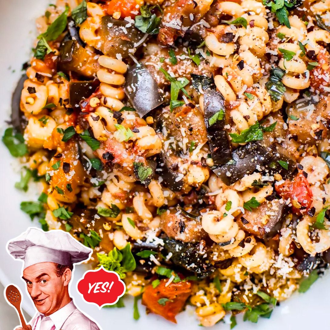 Make the most of #BestInFresh #OnSale Eggplant with our Cooking 101 filled with tips and delicious recipes! bit.ly/2MnKLTv

Pictured: Spicy Eggplant Pasta 🍆 😍 

#longisland #commack #shirley #greatneck #westbabylon #harlem #newhydepark #westislip #riverhead #eastend