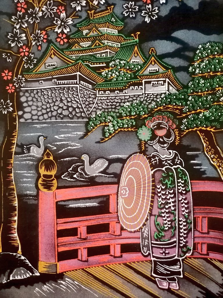 Milli19751's tweet photo. #pittura su #velluto #DonneInArte #女の子 #opera che ho comprato a #tokyo prima del #COVID19 ritrae la fioritura dei #ciliegi a #kyoto e il #tempio #buddhista #kinkaku-ji #金閣寺 #japan #Giappone #nipponkoku #日本国 https://t.co/nUPYgm9t9f