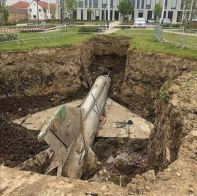 DreamAircrafts's tweet photo. 🛩️What do you do think happened here???
*Don't forget to COMMENT at below.....

#Airforce #aviationdaily #FLIGHT #POTUS45 #BillClinton #SleepyJoe https://t.co/fsOe05nzVp