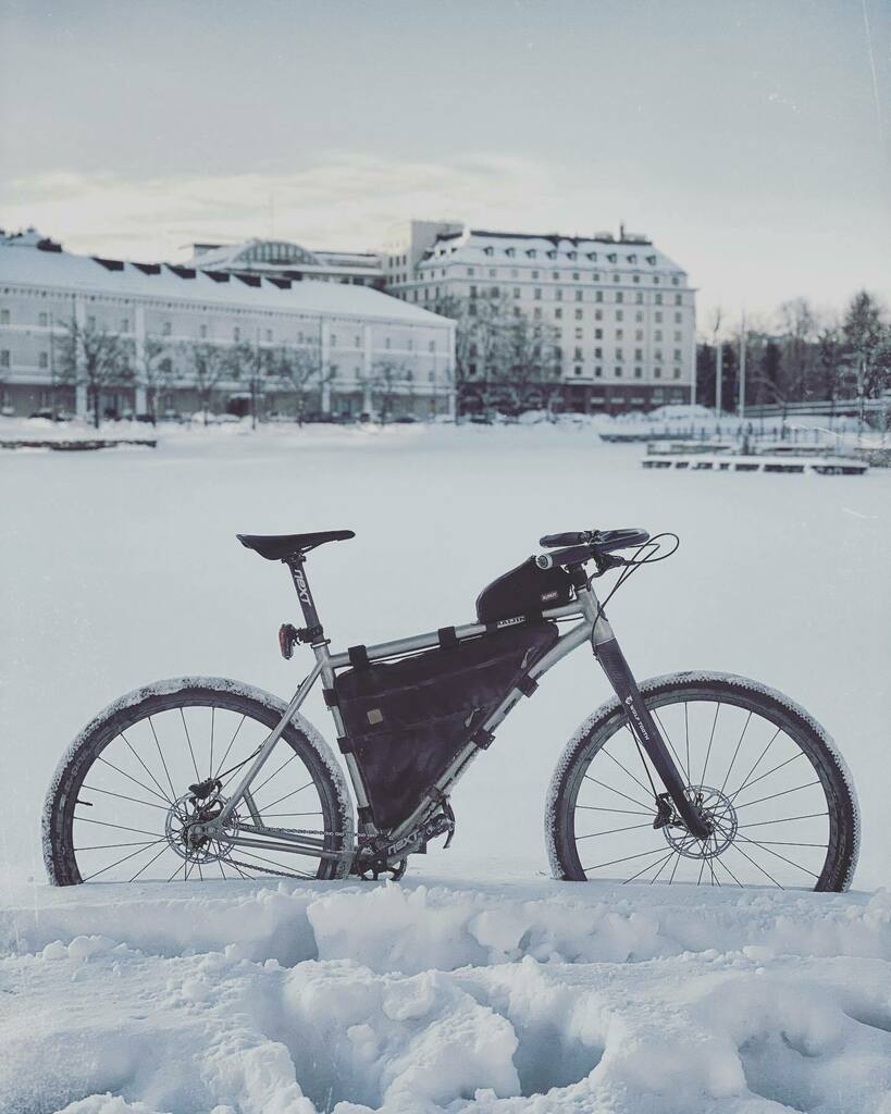 Kona Raijin Ti. Probably my favourite bike ever. #konaraijin #konabikes #konaambassadors #mtb #snow #helsinki https://t.co/PlWzy6xCI5 https://t.co/wMjuzx3KOm