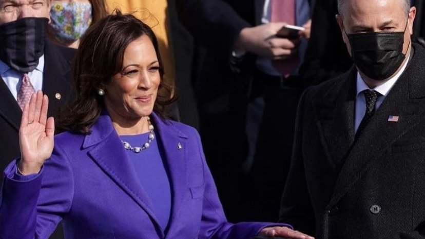 Celeb_HERstory's tweet photo. Today is a historic day with the inauguration of Kamala Harris, the first woman, Black woman and South Asian woman to be Vice President of the United States. As a cohort of three all girls’ schools, it is monumental to witness such an important day in our history. https://t.co/XsrOq4QN8g
