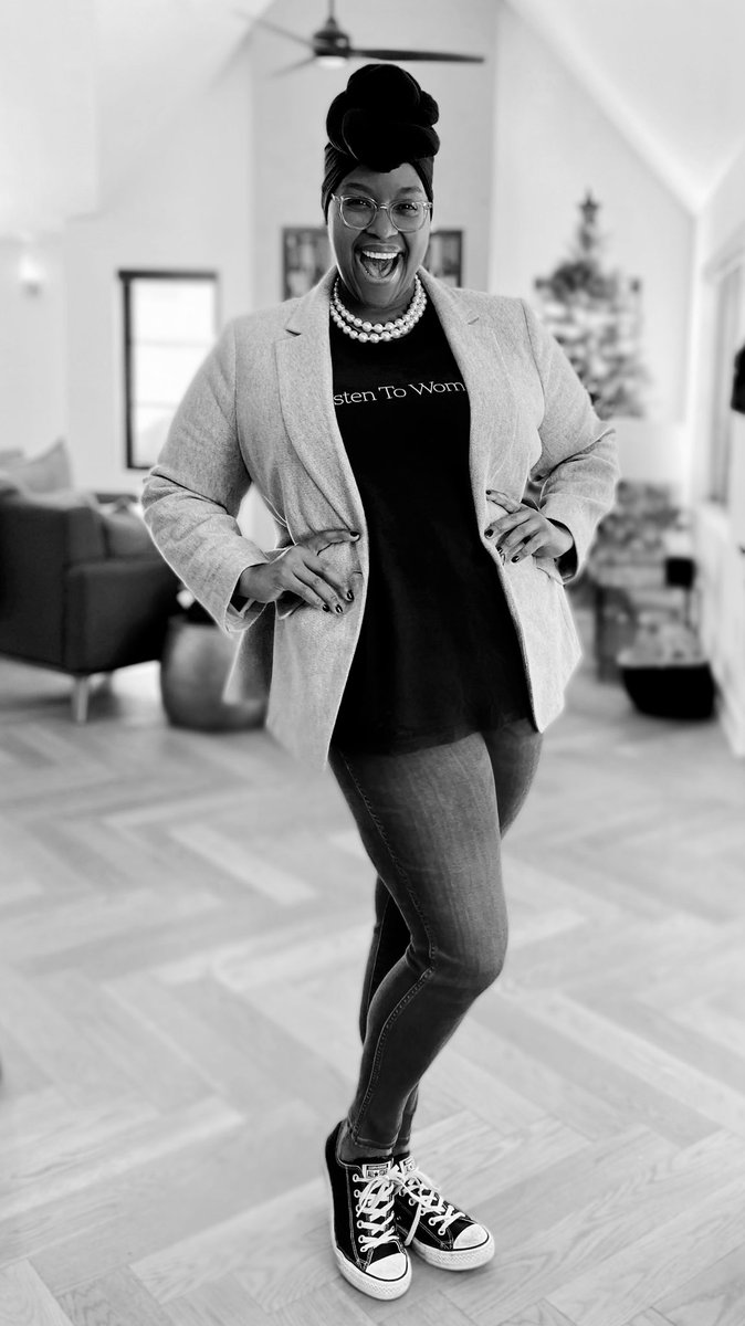 Natasha Rothwell tweet media