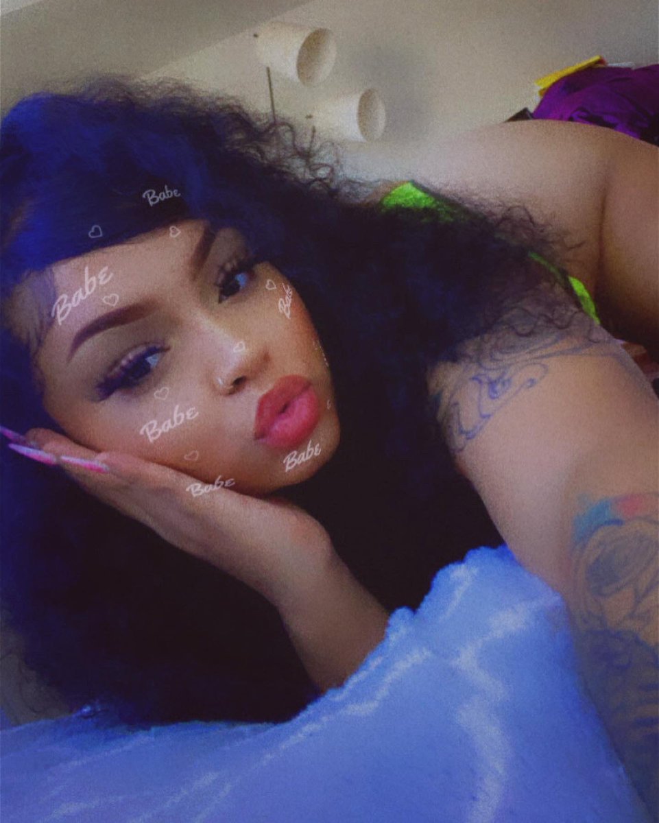 _layshaaa's tweet photo. https://t.co/Jy3O8CG5il https://t.co/Kd5JuMG7ar