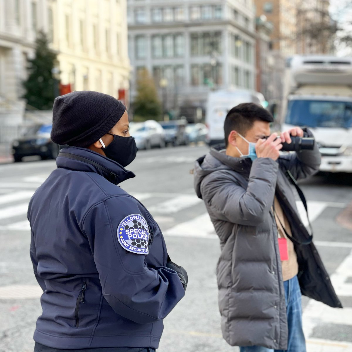 Yellowjacketps's tweet photo. Inauguration Day 2021 #WashingtonDC #DC #Biden #womeninlawenforcement #specialpolice #security #securityservices #securitydc #dcsecurity #yellowjacket https://t.co/b8PIl4qPpI
