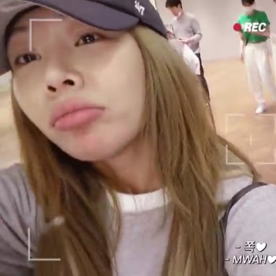 nunadatb's tweet photo. #GetWellSoonJessi https://t.co/NXdbs5u2Vj