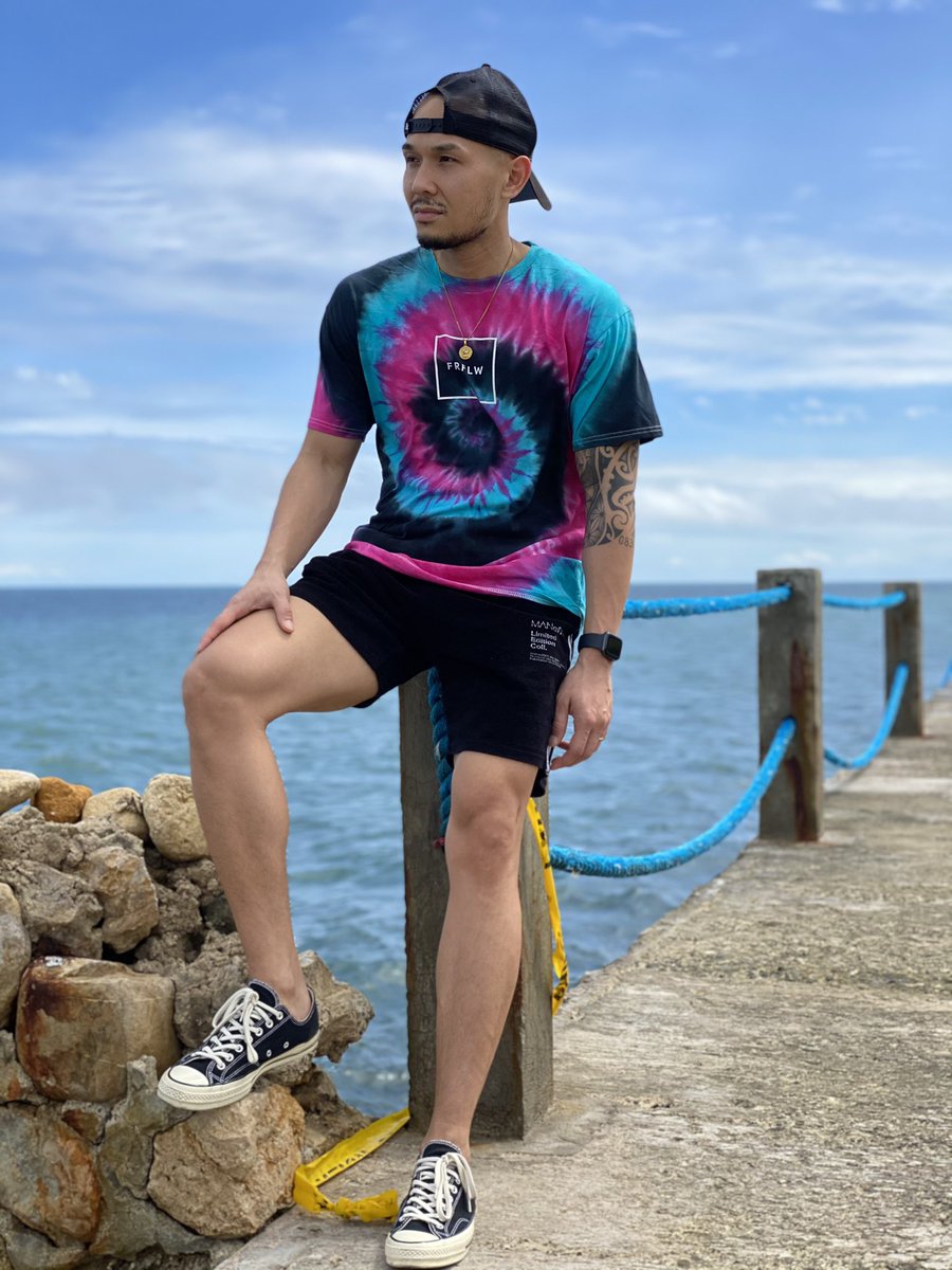 freeflow_cs's tweet photo. This Tie- dye  is magical, It has all the best ingredients ( pink,  blue green and black  ) with little purple as it blends with the blue green . But this wouldn't be a Free Flow shirt if it wasn't for some black to go with the pink . Every shirt is hand-dyed individually. https://t.co/68kp7d25hv