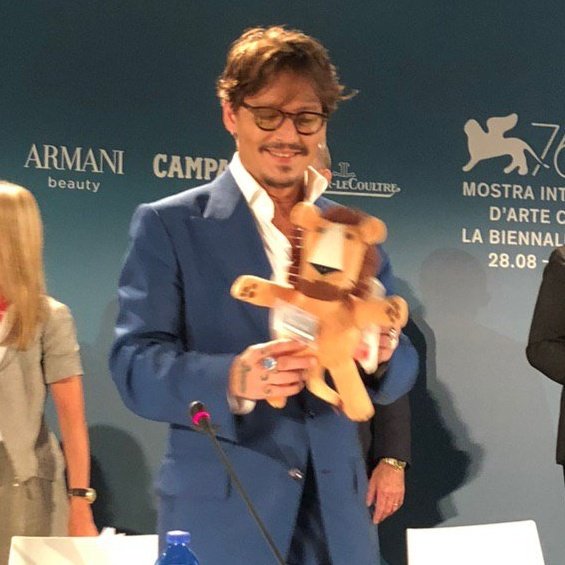 Johnny Depp as hamsters