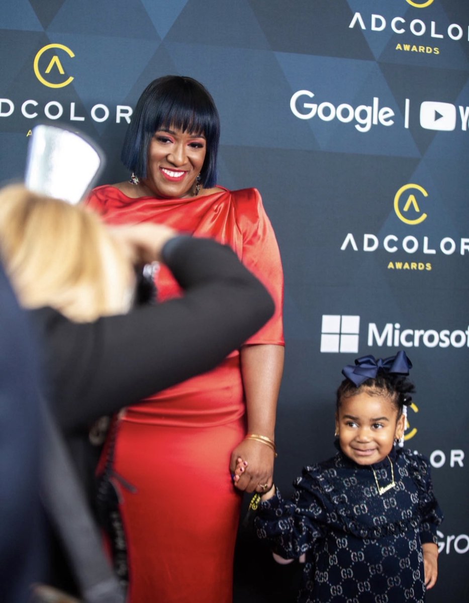 First person <a href="/KamalaHarris/">Kamala Harris</a> Harris hugged: her niece. I get it #FirstAuntie