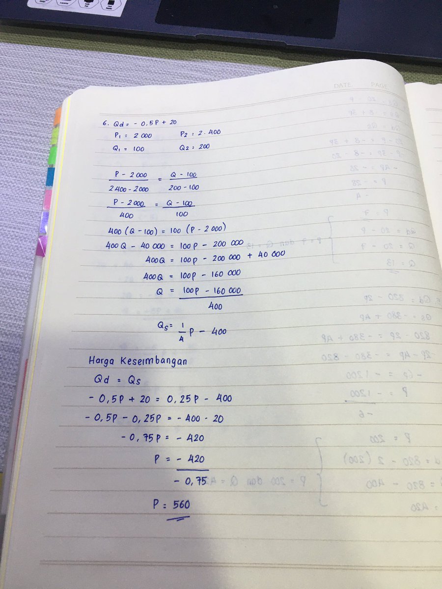 fefecntip's tweet image. STRESS GILA TUGAS MULI🥱🥱