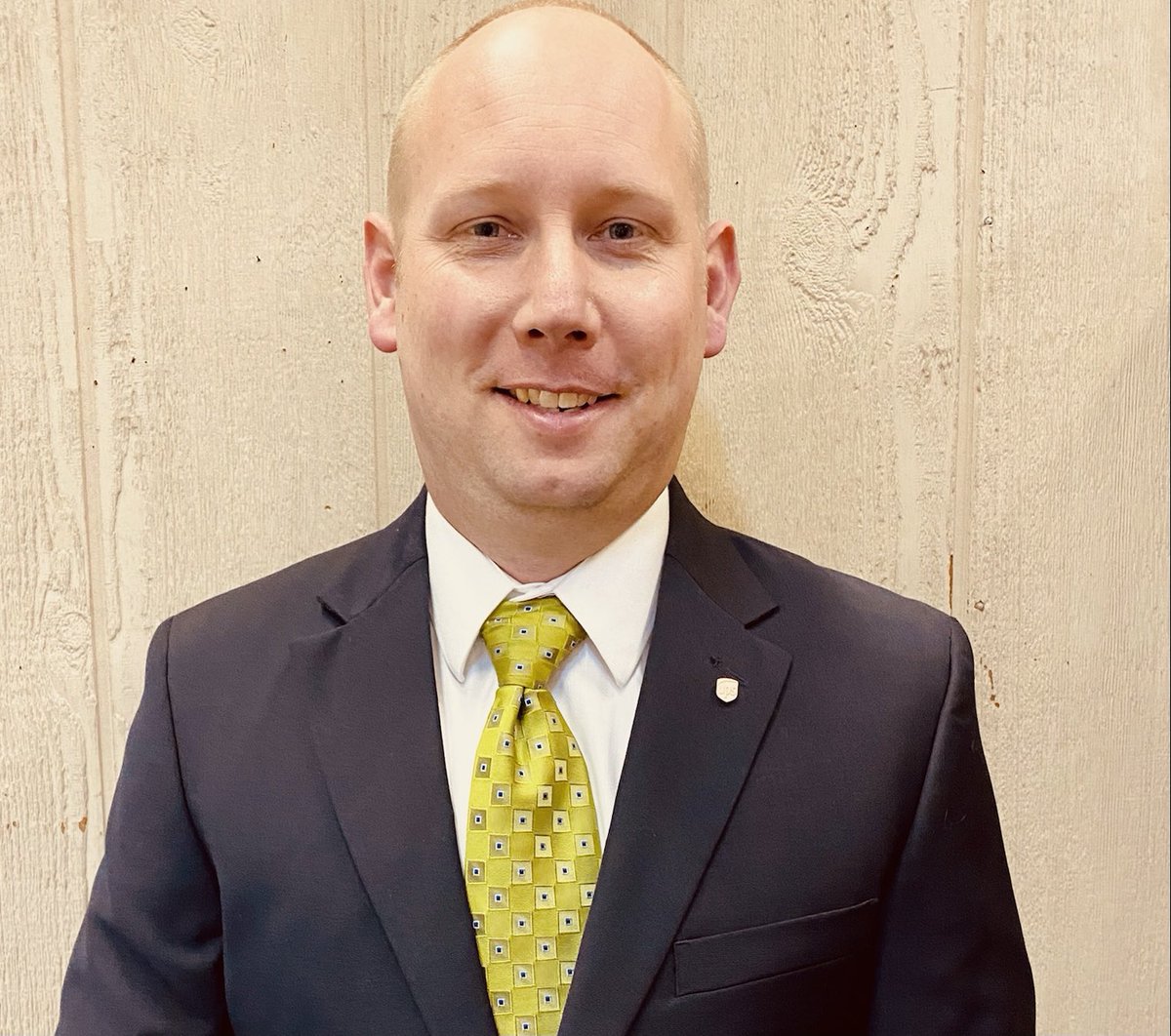Darcy Scott (@darcyscottups) on Twitter photo Congratulations Ryan Gregg on your promotion to Business Manager - Hutchinson, Great Bend and Dodge City. <a href="/CP_UPSers/">Central Plains</a> <a href="/DebMassingill/">Deborah Massingill</a> Congratulations Ryan Gregg on your promotion to Business Manager - Hutchinson, Great Bend and Dodge City. <a href="/CP_UPSers/">Central Plains</a> <a href="/DebMassingill/">Deborah Massingill</a>