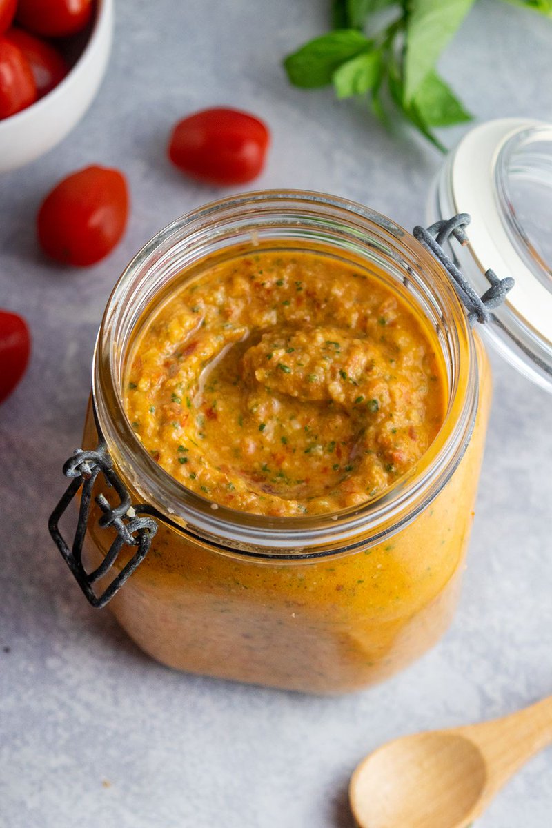 Giadzy's tweet photo. This Sicilian pesto was one of our all-time favorite new recipes in 2020 - it's good on just about everything.
RECIPE: https://t.co/6dTYzghbK4 https://t.co/s3lAVMP8sa