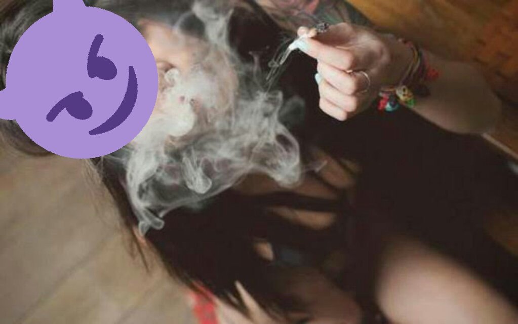 GreenHigh421's tweet photo. Nada como despertar a tu lado y ver que estés forjando un blunt.
#Love420 https://t.co/rzpZKJ52ar