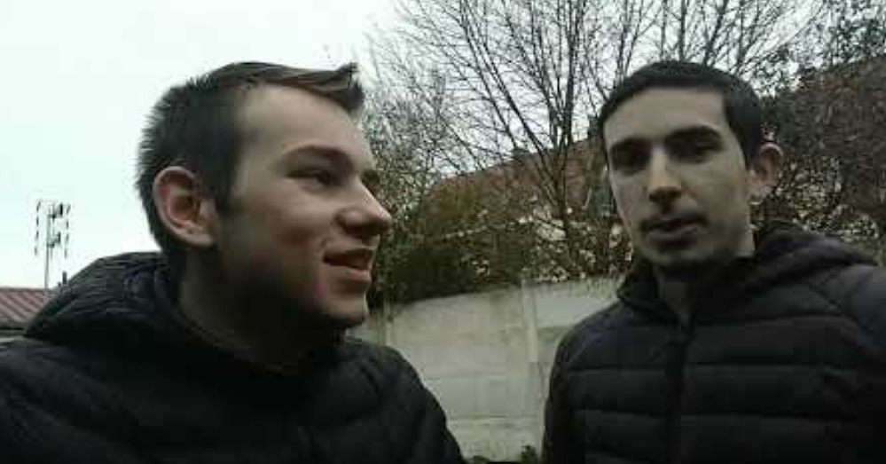 groupygroupy's tweet photo. Nouvelle vidéo les potes
Sur la chaîne 

#youtube #youtubevideo #snapchat👻 #snap #video #fun #teamgroupy #streamer https://t.co/Rp6UvhczwV