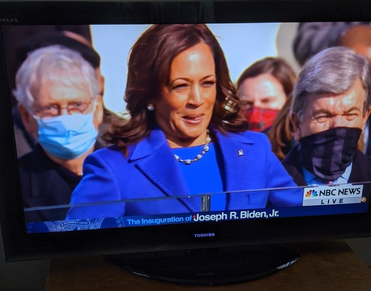 Tears of joy.. finally ❤️
#KamalaHarrisDay #InaugurationDay