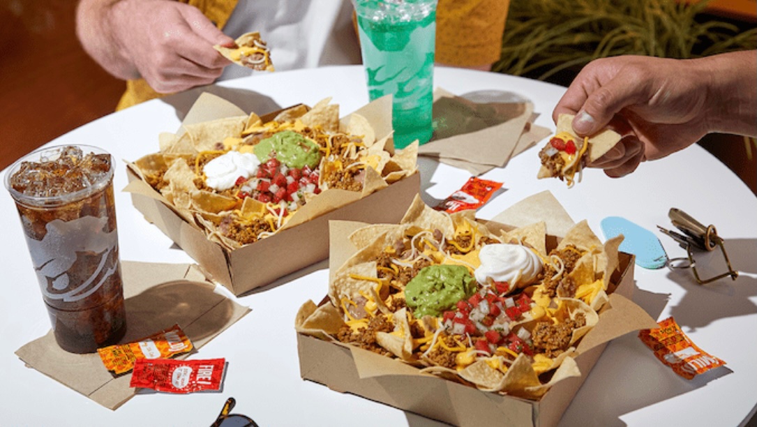 Get your #tacotuesday fix with a good company from <a href="/Myseatcheck/">Seatcheckapp</a>  at <a href="/tacobell/">Taco Bell</a>

Click 👇🏻to SEAT. EAT. MEET
iOS - goo.gl/i7mbvX
Google play - tinyurl.com/ya3zuvmy

#seat #eat #meet #nevereatalone #seatcheck #TacoTuesday