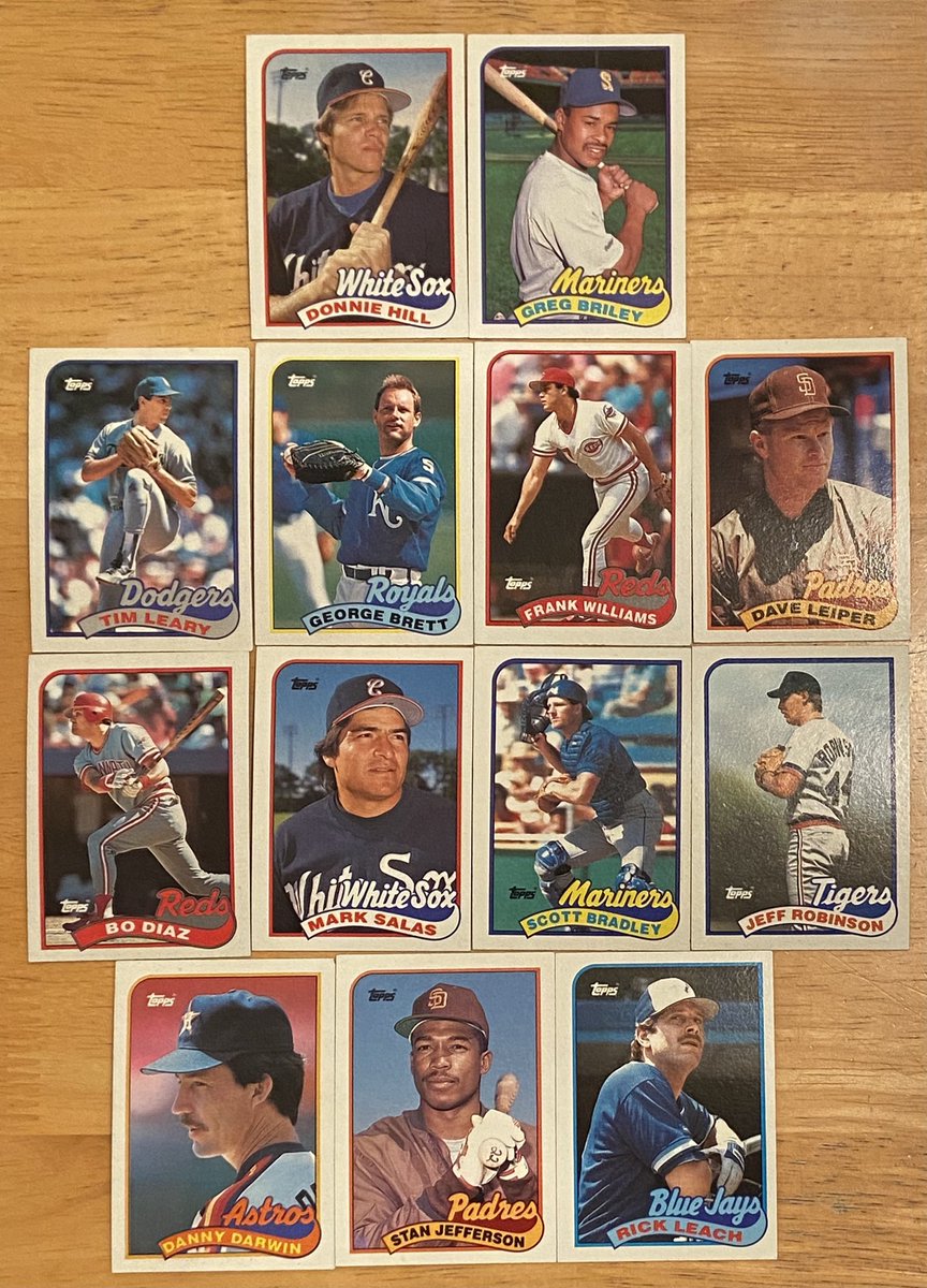 ScribSports's tweet photo. Got these in the mail Tuesday. Thanks so much to my good friend @cardsNtrains, who (along with @paulproia) helped me finish off my #1989Topps set build yesterday! https://t.co/Bk1xB3Kan4