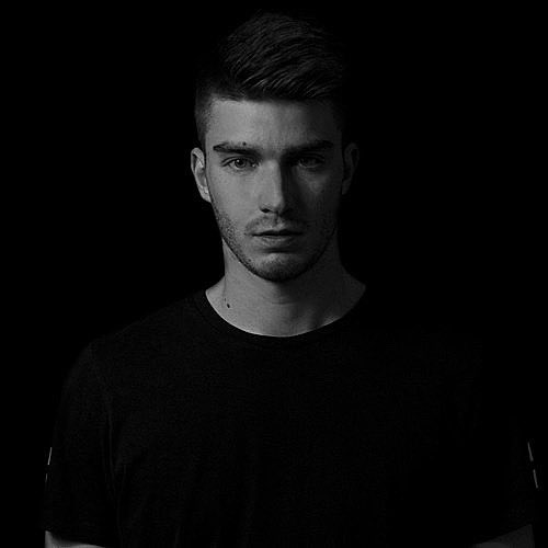 Axtone's tweet photo. Meet the faces behind the forthcoming Losing Focus remixes. 👋 

Dropping this Friday!! Pre-save here: 
https://t.co/ffe9cDEIUf https://t.co/sw87QVs5KX