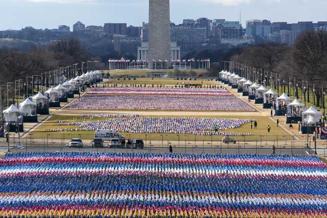 Sandeepville's tweet photo. Lovely images of various flags on the web and a great touch for the inauguration. THE! United States of America 💪😎🇺🇸 💥.... onwards, together 🙏. https://t.co/No69DYsivM