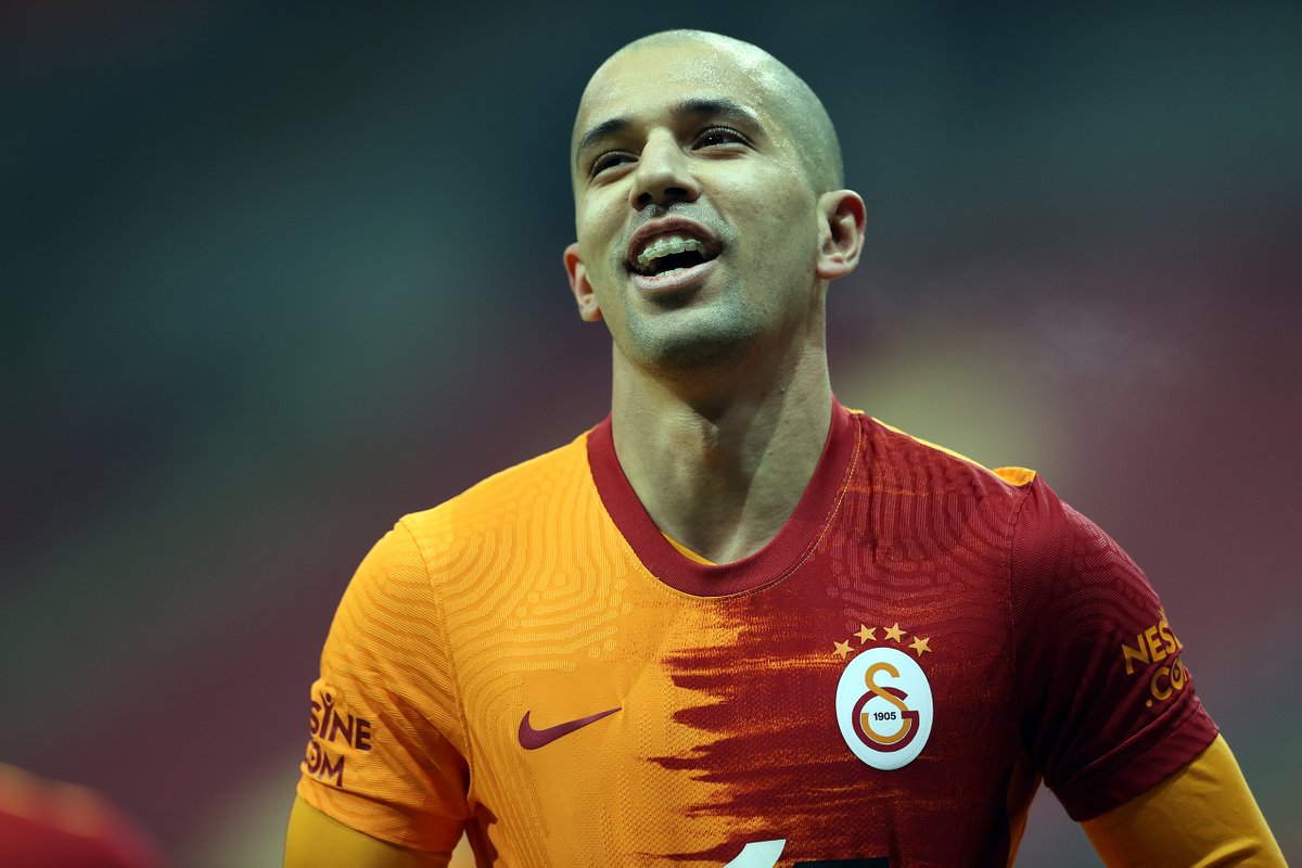 GalatasaraySK's tweet photo. 𝗦𝗼𝘀𝗼 𝘃𝗲 𝗯𝗶𝘇𝗶𝗺 𝗧𝗔𝗞𝗜𝗠! 💪👏 
 
#GSvDNZ https://t.co/N30YrMqfaW