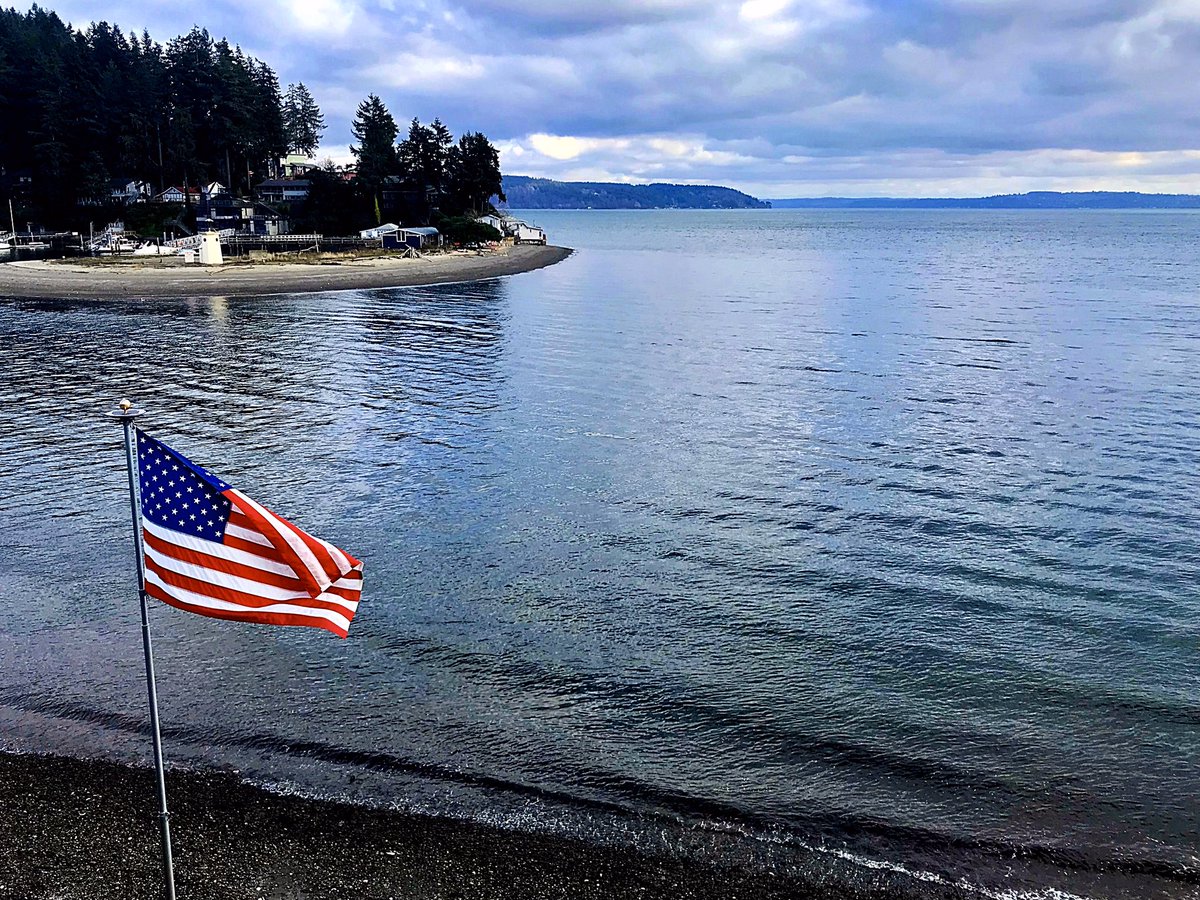 vlowgoes's tweet image. From sea to shining sea.