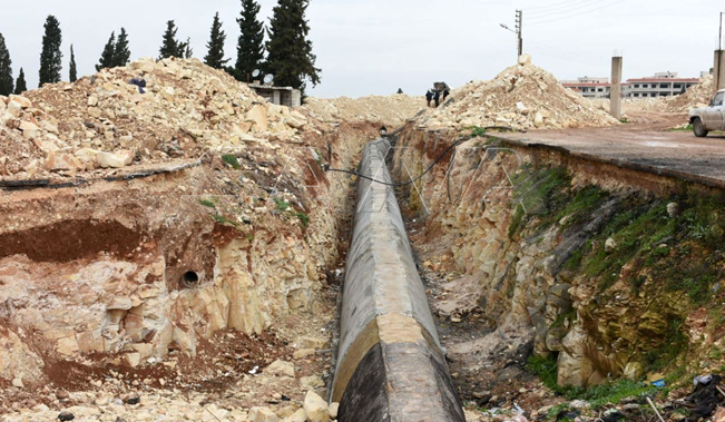 eye_syrian's tweet photo. The General Organization for Drinking Water in #Hama Governorate implemented its plan for 2020 with a completion rate of 100 percent.

The plan included replacing and rehabilitating networks and tanks in the governorate, with a total value of 2.1 billion Syrian pounds.

#Syria https://t.co/HyIJWXJRFz